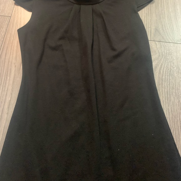 Black dress - Picture 2 of 6